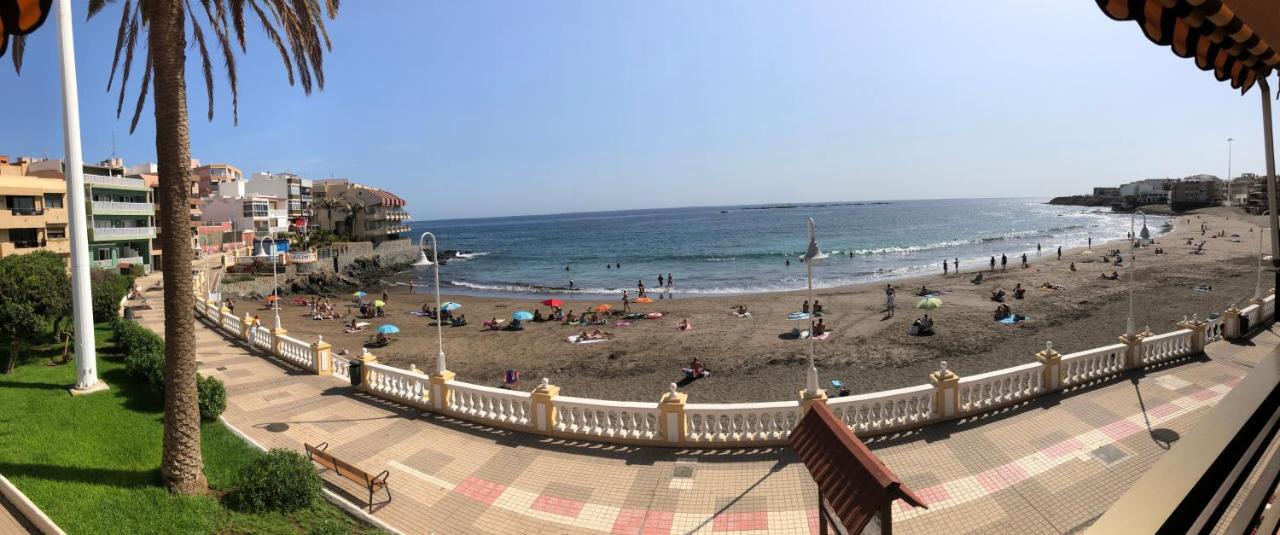 Espectacular en primera línea de la playa Telde Exterior foto