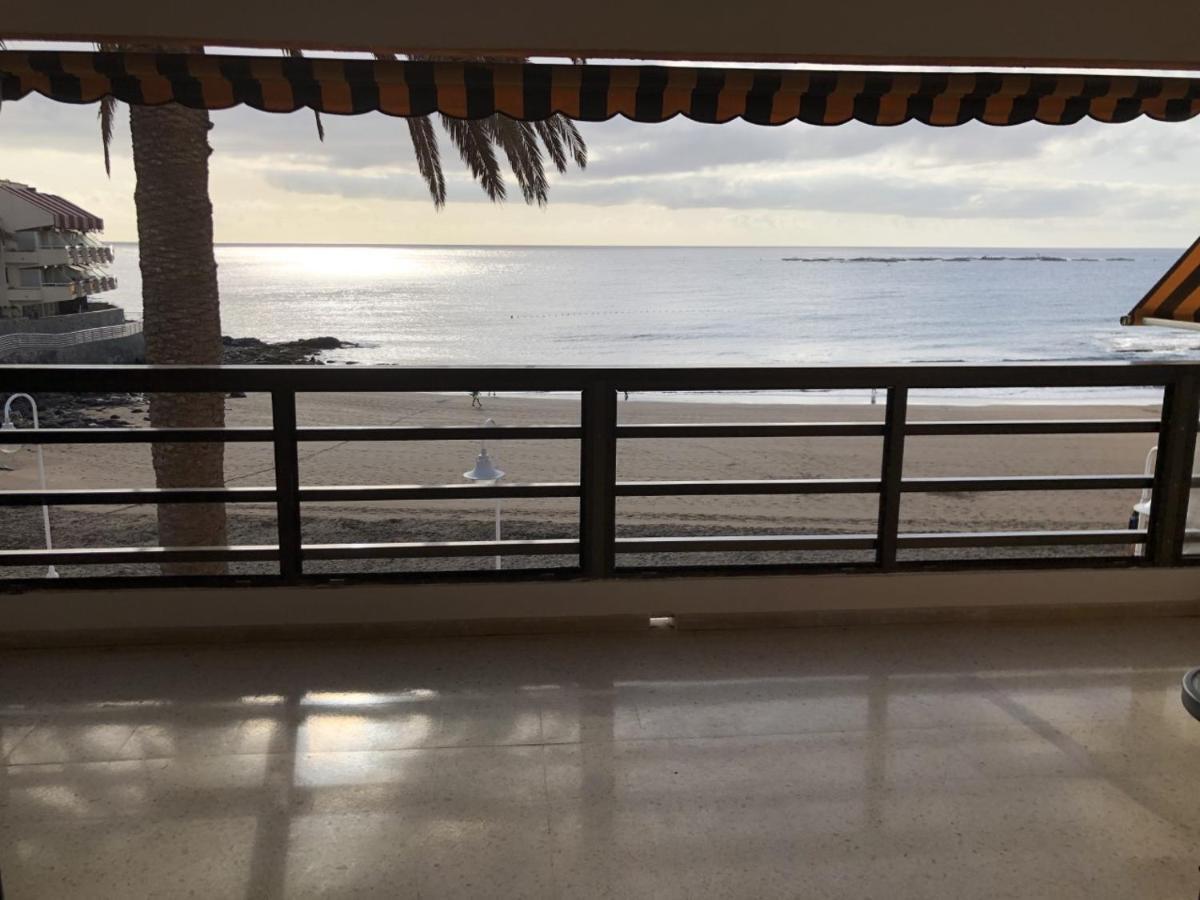 Espectacular en primera línea de la playa Telde Exterior foto