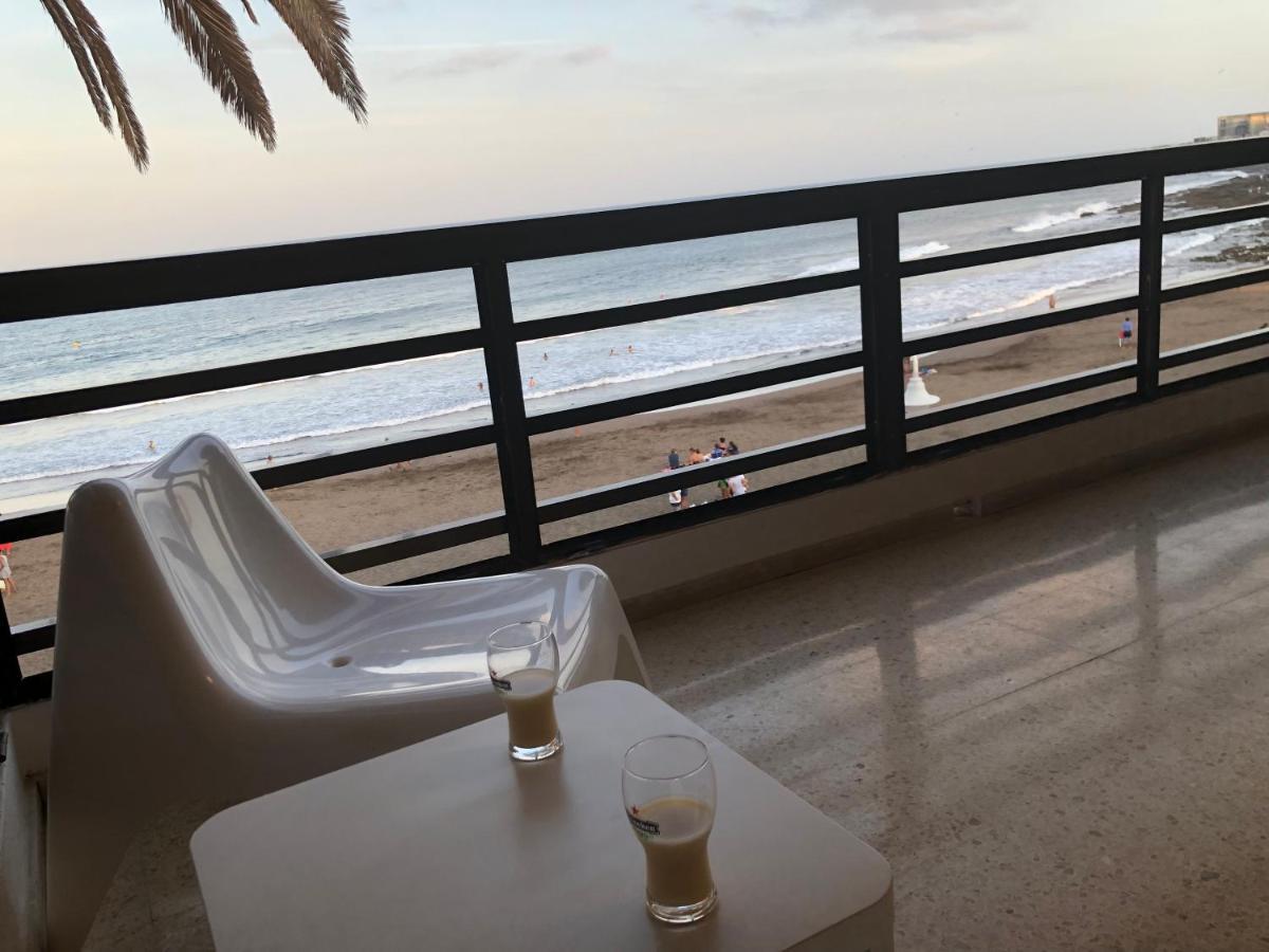 Espectacular en primera línea de la playa Telde Exterior foto