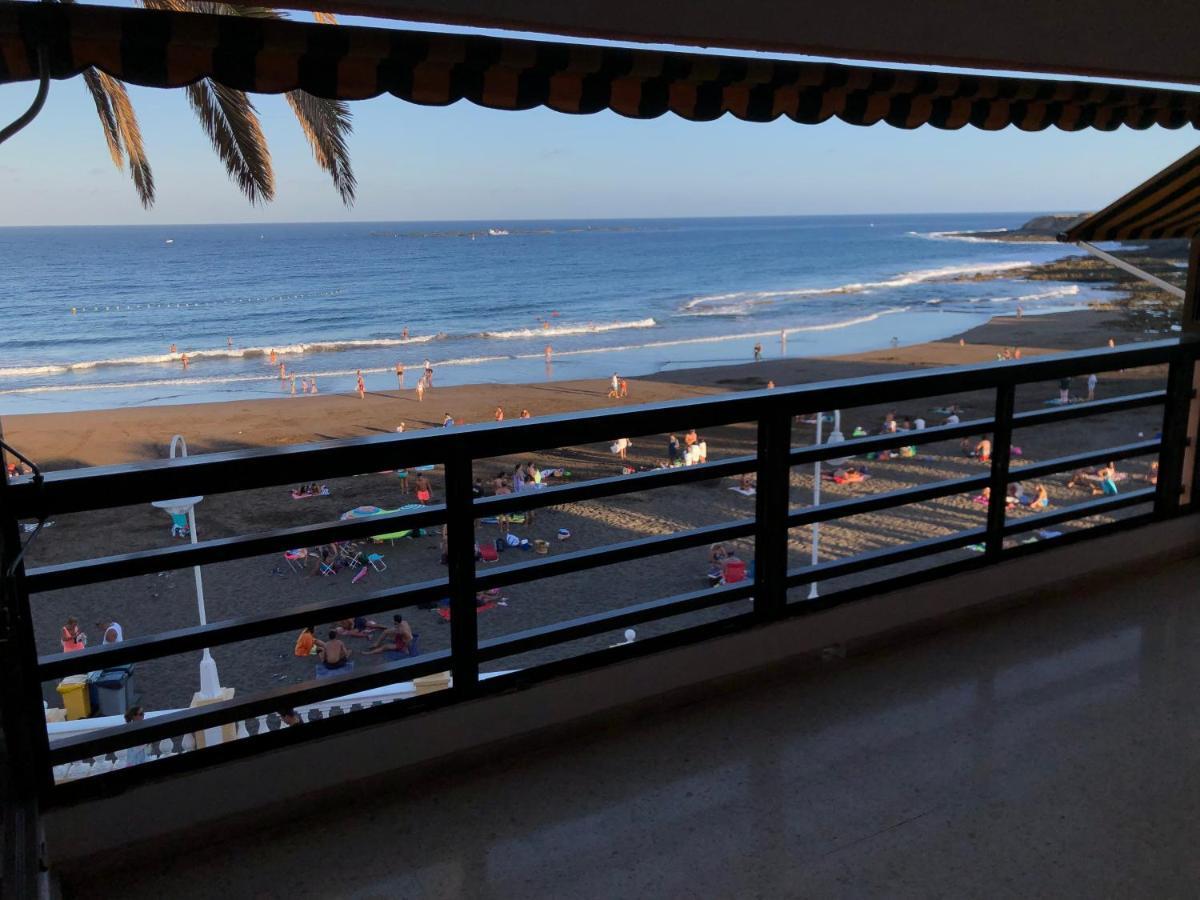 Espectacular en primera línea de la playa Telde Exterior foto