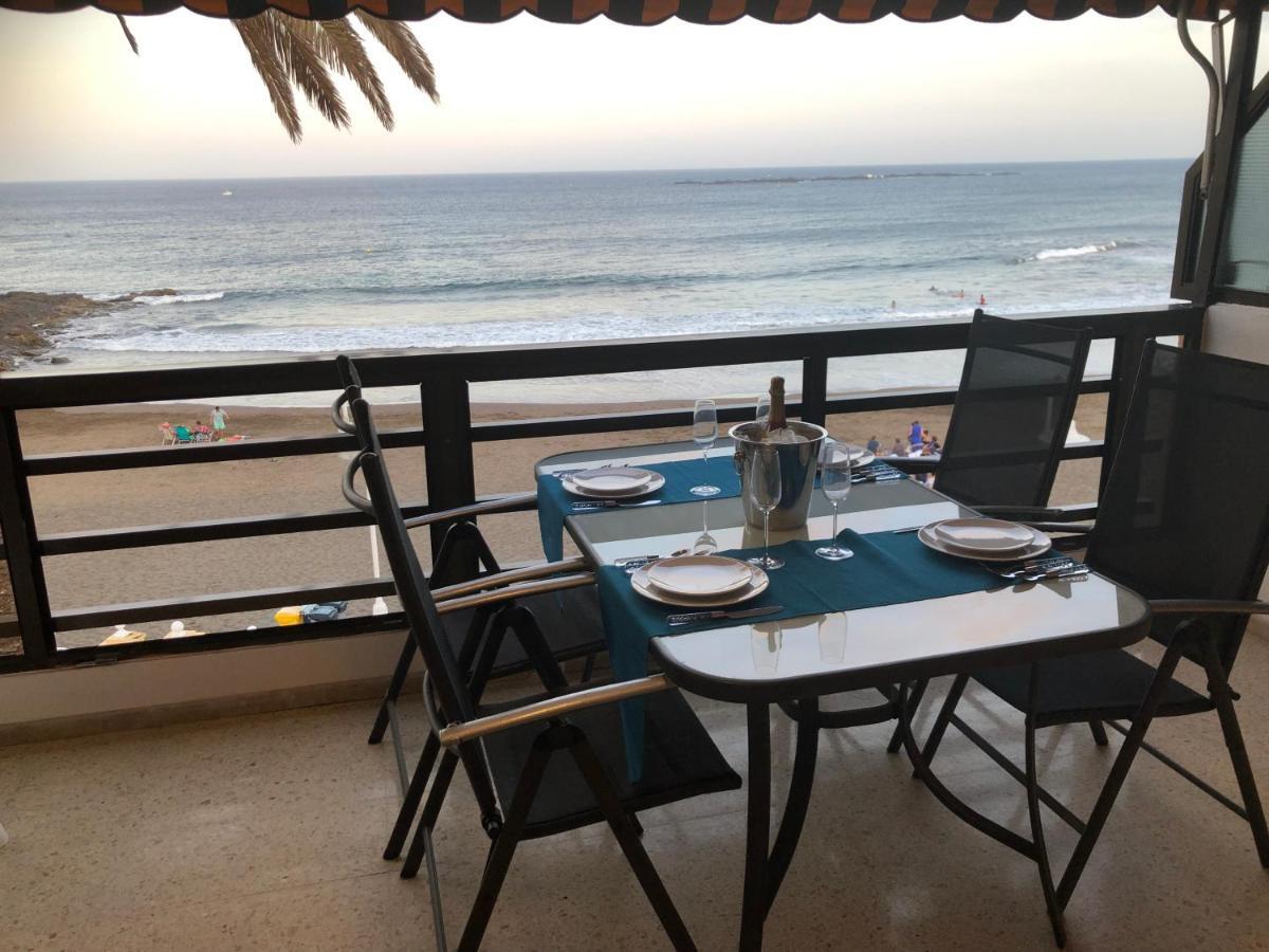 Espectacular en primera línea de la playa Telde Exterior foto