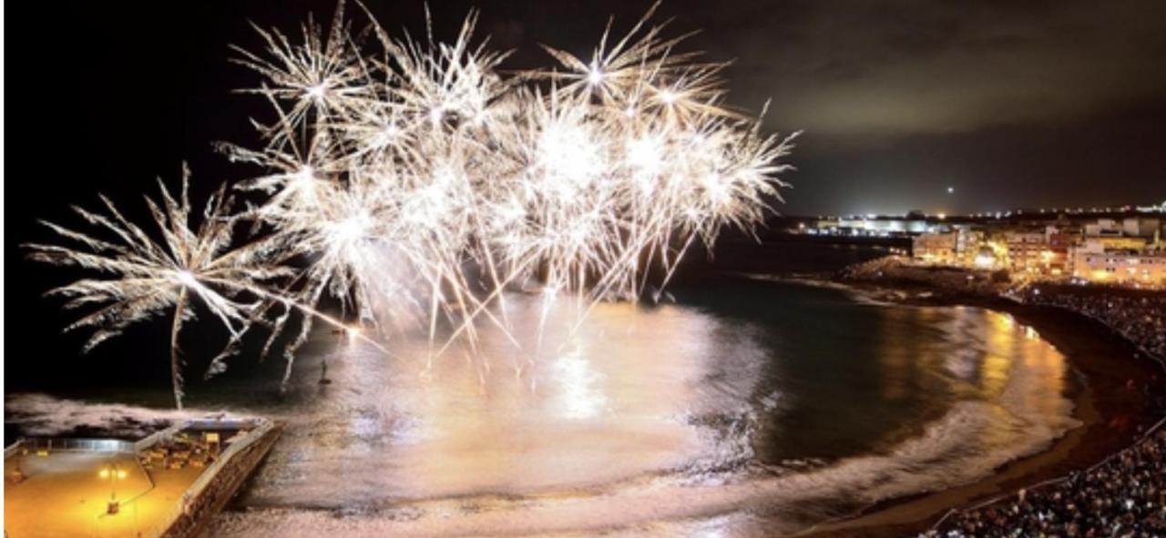 Espectacular en primera línea de la playa Telde Exterior foto