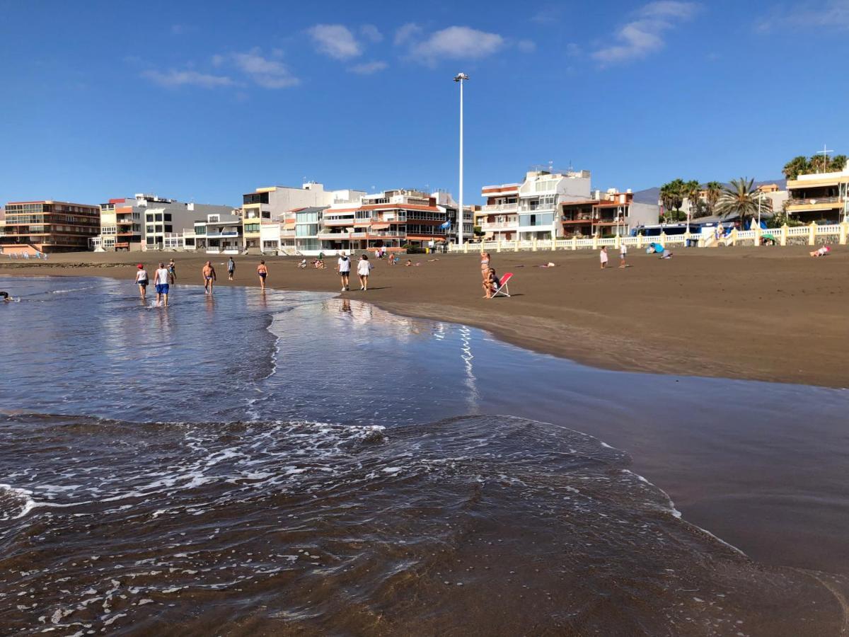 Espectacular en primera línea de la playa Telde Exterior foto