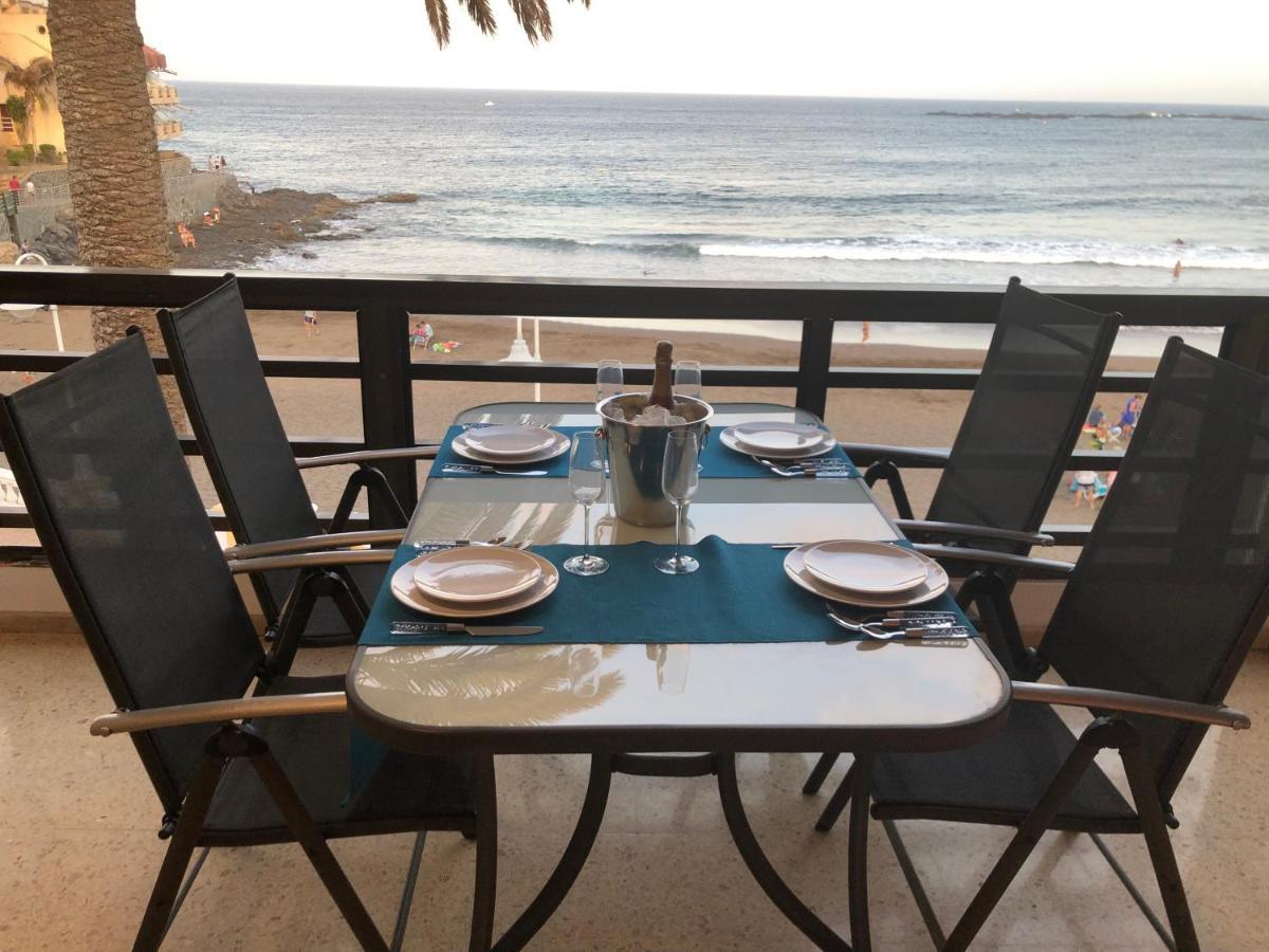 Espectacular en primera línea de la playa Telde Exterior foto